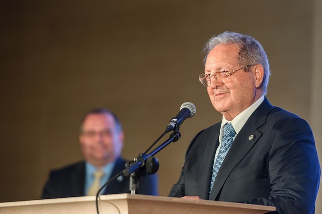 Olegario Vázquez Raña has been at the helm of the ISSF since 1980 ©ISSF