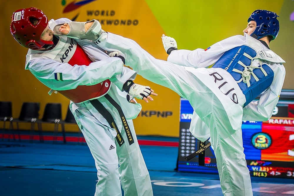 He defeated Uzbekistan's Nikita Rafalovich 6-3 in the final ©World Taekwondo
