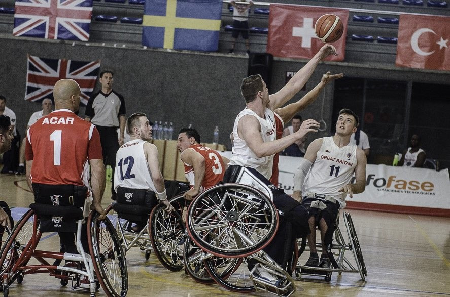 Turkey defeated Great Britain to finish top of Group B today ©EuroWB17