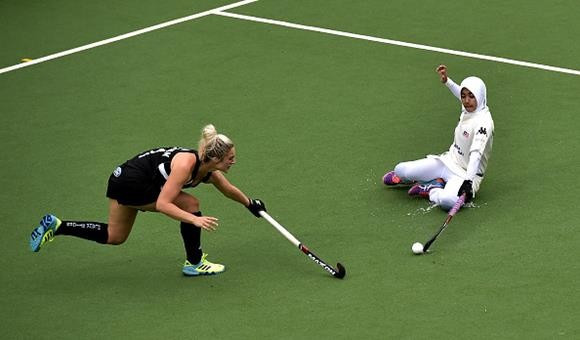 New Zealand could only manage a 1-0 win over Malaysia, but qualified for the last-eight of the women's Hockey World League Semi-Final tournament ©FIH