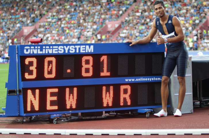 Wayde Van Niekerk upstaged Usain Bolt at the Golden Spike meeting in Ostrava by eclipsing the world 300m best the Jamaican had set on the same track in 2010 ©Getty Images