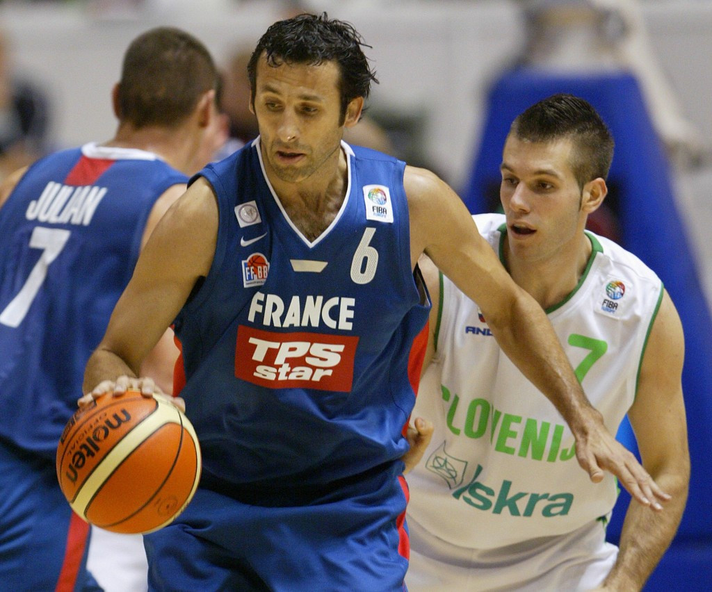 Sydney 2000 Olympic silver medallist Antoine Rigaudeau of France is another former player on the list of inductees to the FIBA Hall of Fame