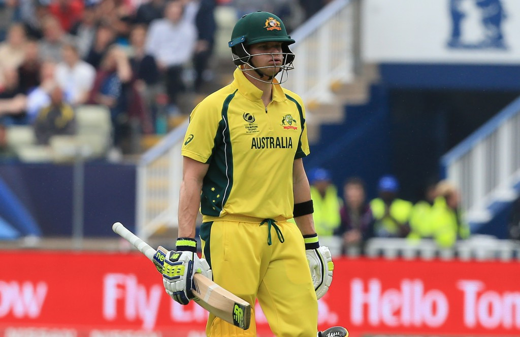 Australian cricketers, including men's captain Steve Smith, are set to be out of contract after a deadline for a new MoU passed without any agreement ©Getty Images