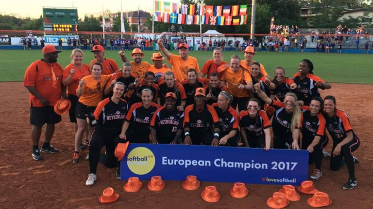 The Netherlands defeated Italy 7-1 to claim the title ©European Softball Federation