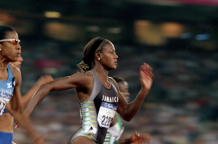 Merlene Ottey running for Jamaica at the 2000 Sydney Olympics aged 40. But  home criticism of her selection after she fialed to finish in the top three at the national trials prompted her to seek a transfer to Slovenia ©Getty Images