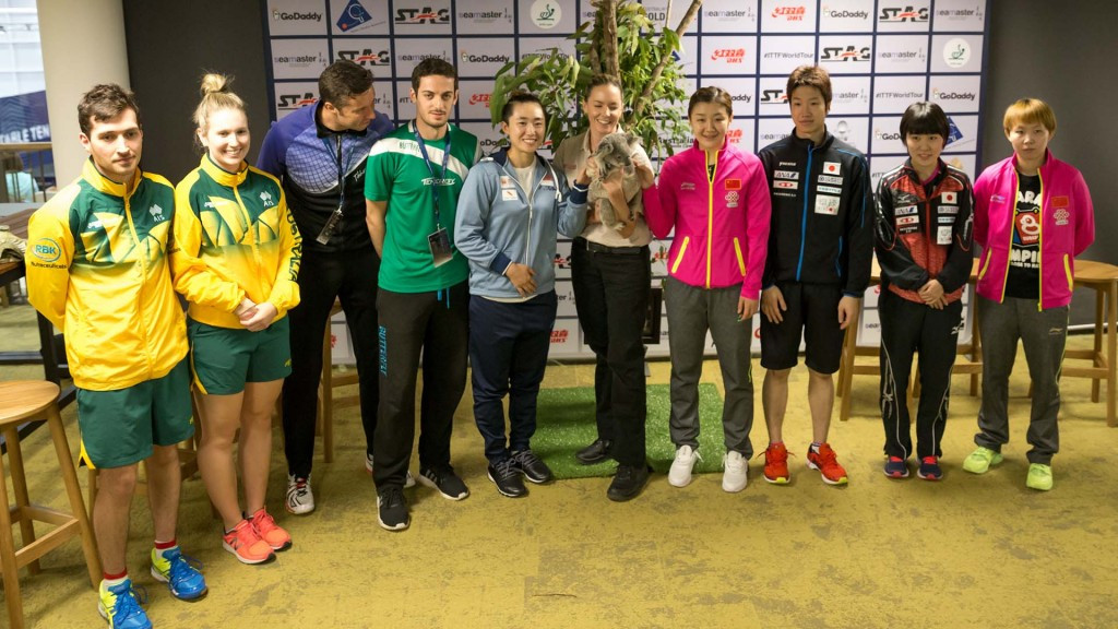The ITTF Platinum Australian Open starts tomorrow and the players were given a cuddly welcome by Diane the koala bear ©ITTF