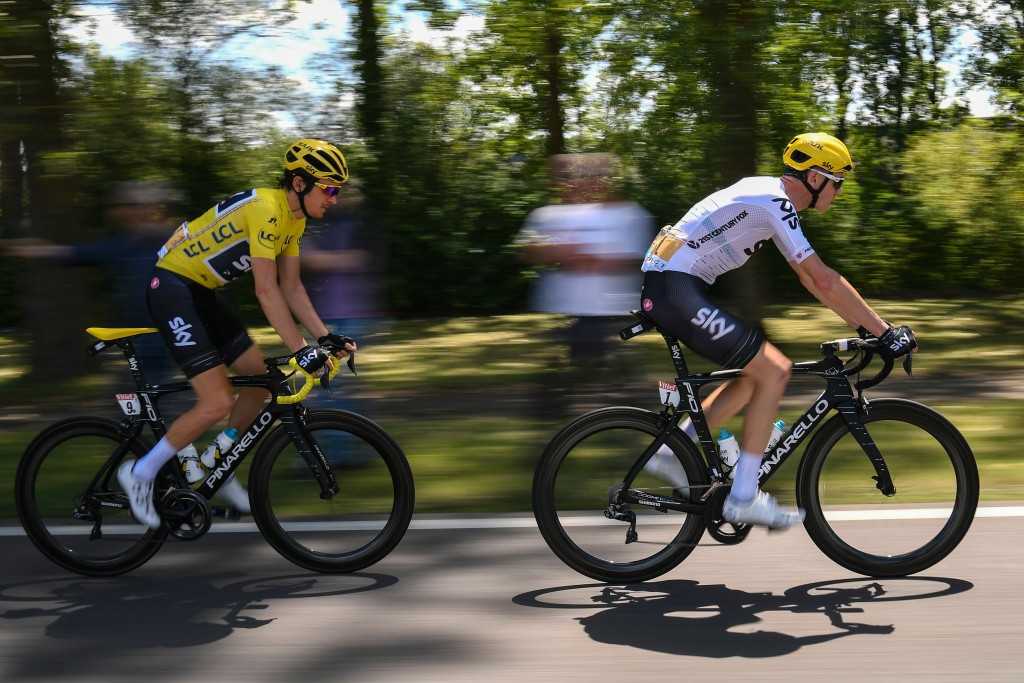 Froome, right, trails Team Sky team-mate Thomas, left, by a margin of 12 seconds ©Getty Images