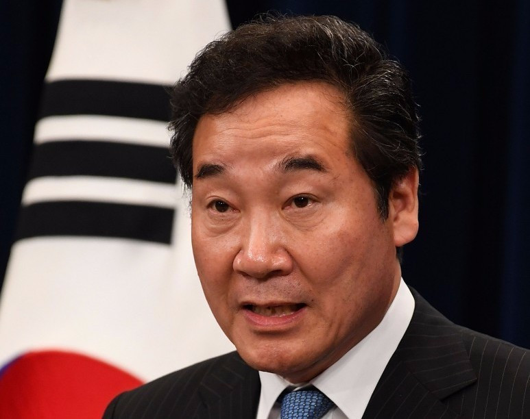 South Korea's Prime Minister Lee Nak-yeon claims sport is a way to improve relations between his country and North Korea relations, despite the launch of an ICBM test by their neighours yesterday ©Getty Images