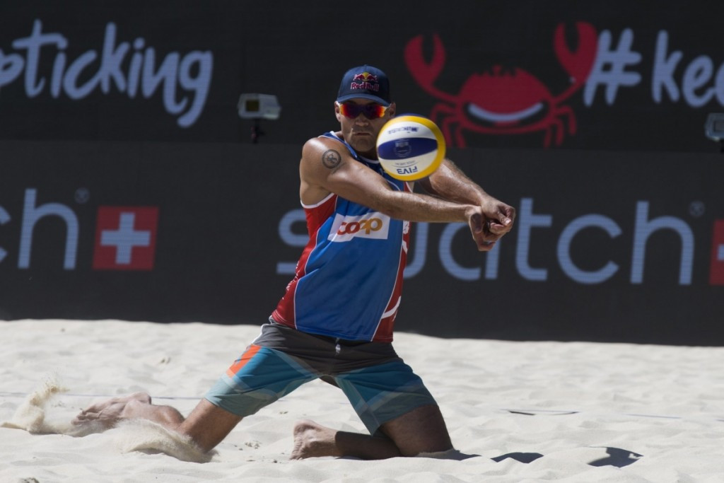 Philip Dalhausser, pictured, and Nicholas Lucena are through to the semi-finals of the men's event ©FIVB