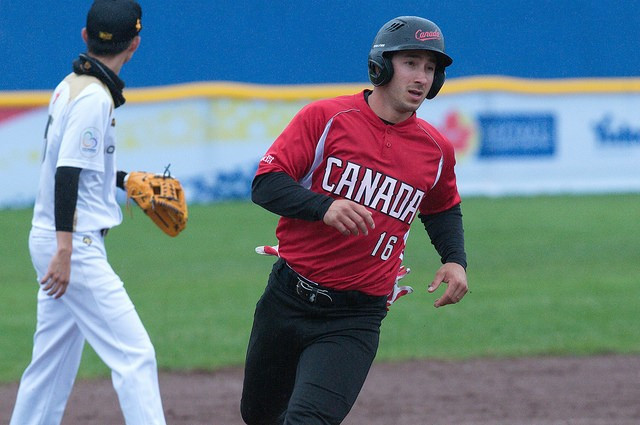 Canada thrashed Hong Kong to continue their 100 per cent start to the defence of their Men's Softball World Championships title ©WBSC