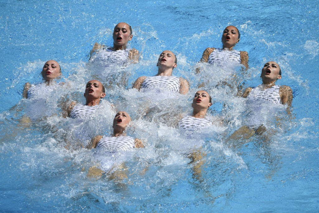 FINA rubber-stamp synchronised swimming and diving rule changes