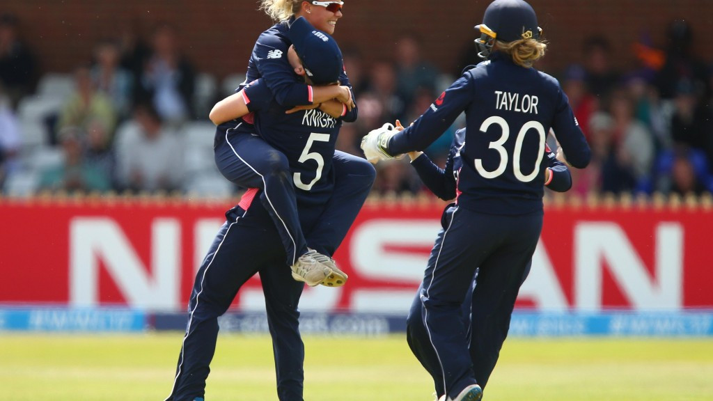 Alex Hartley hugs England captain Heather Knight after taking a wicket ©ICC