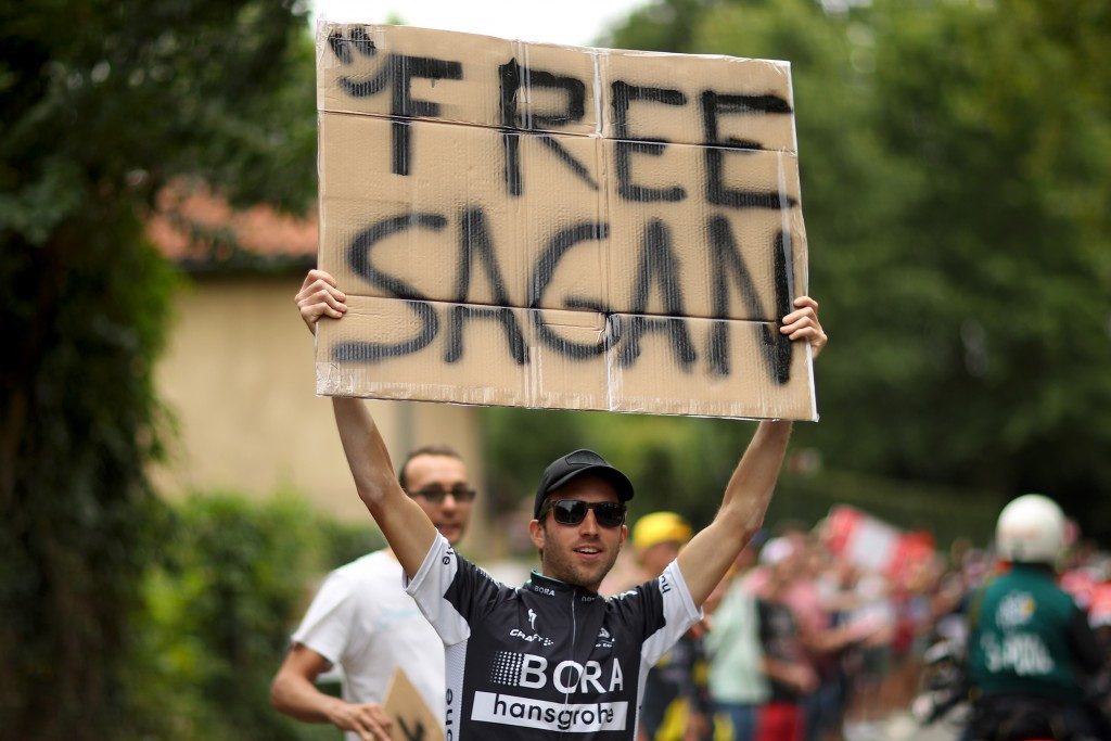 A Bora Hansgrohe fan showed his disappointment a week on from Peter Sagan's disqualification ©Getty Images