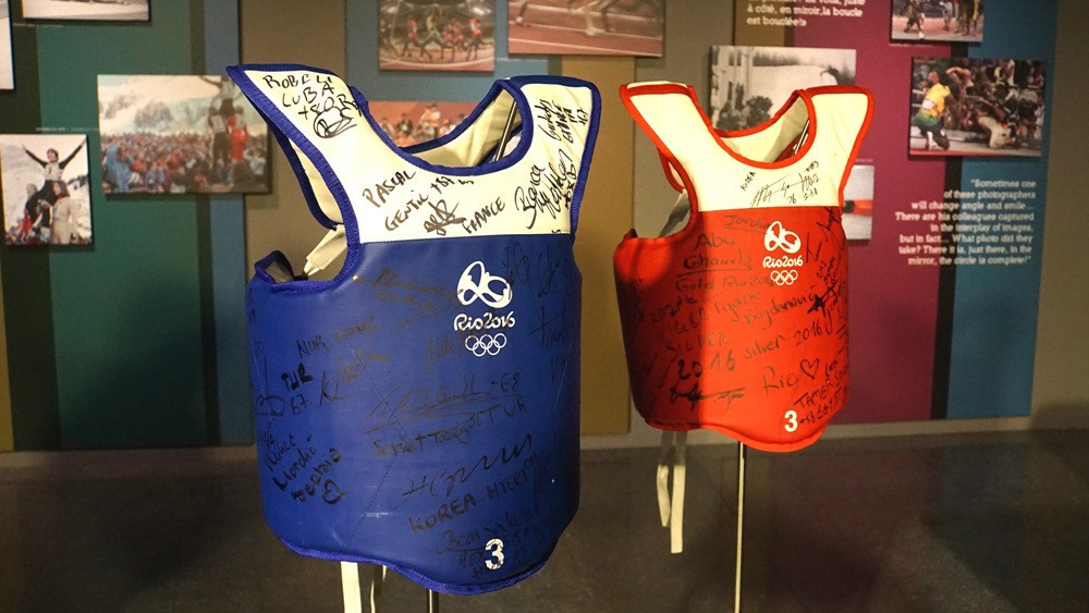 Signed PSS used at Rio 2016 donated to Olympic Museum by World Taekwondo