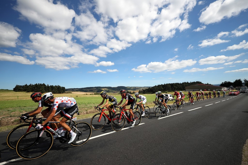 A large breakaway group escaped early on the stage ©Getty Images