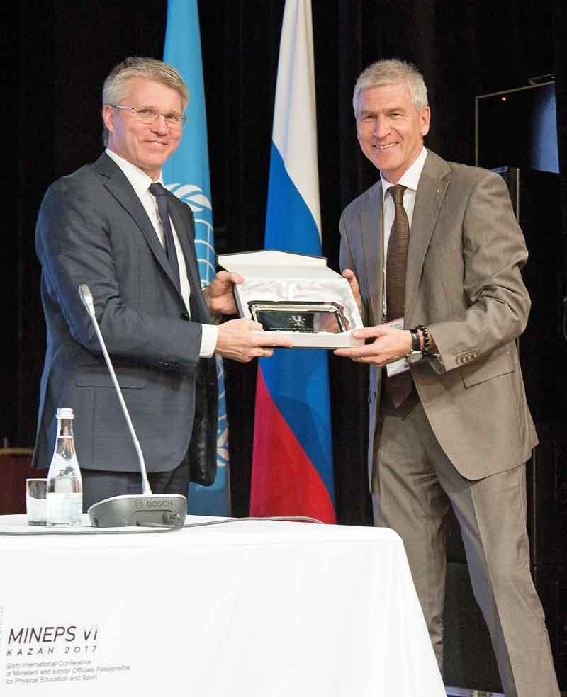 Russian Sports Minister Pavel Kolobkov, left, was among those present at the event along with FISU President Oleg Matytsin, right ©FISU