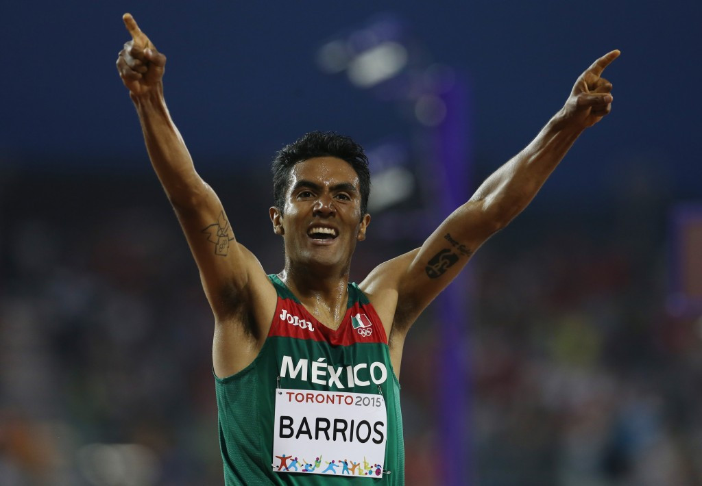 Mexico's Luis Barrios celebrated gold in the men's 5000m final ©Getty Images
