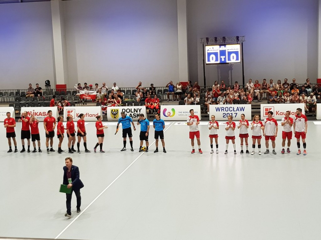 Poland began their korfball campaign with a 23-11 defeat to Great Britain ©Jan Fransoo / Twitter