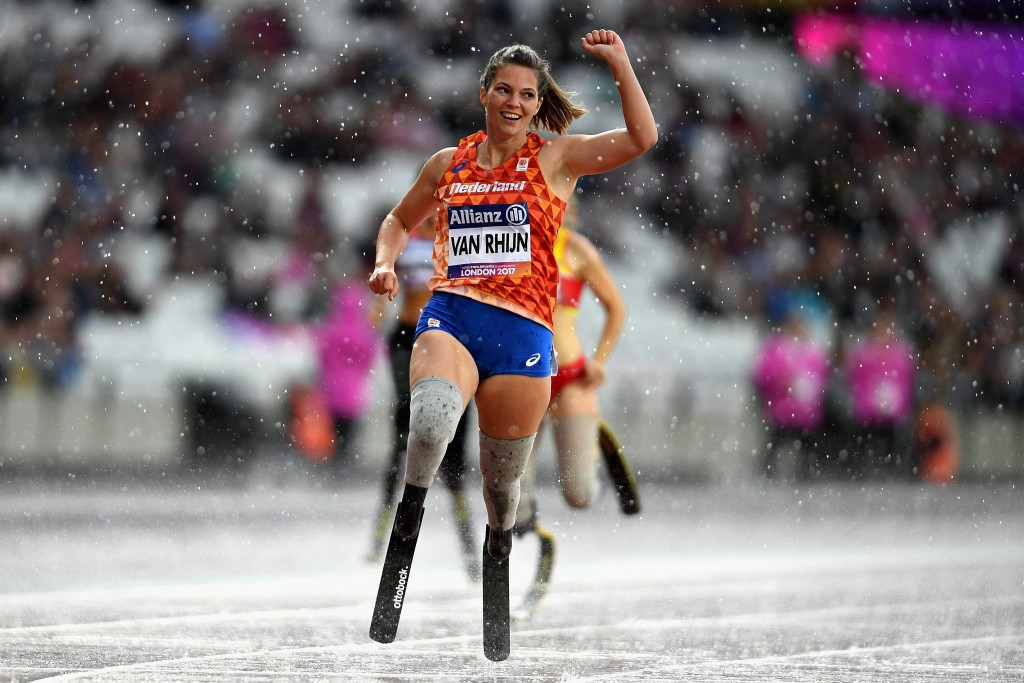 The Netherlands' Marlou van Rhijn secured her third consecutive women's 200m T44 world title amid a heavy downpour of rain ©Getty Images