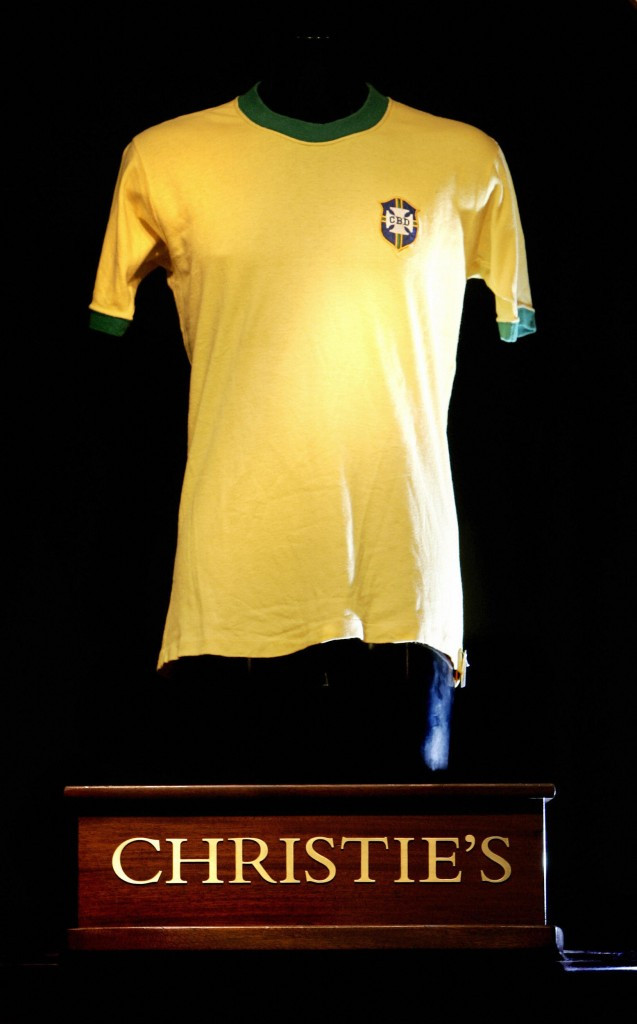 The shirt worn by Brazil's Rivelino during the 1970 World Cup final against Italy goes up for auction at Christie's in 2006, where it was valued at between £25,000 and £35,000  ©Getty Images