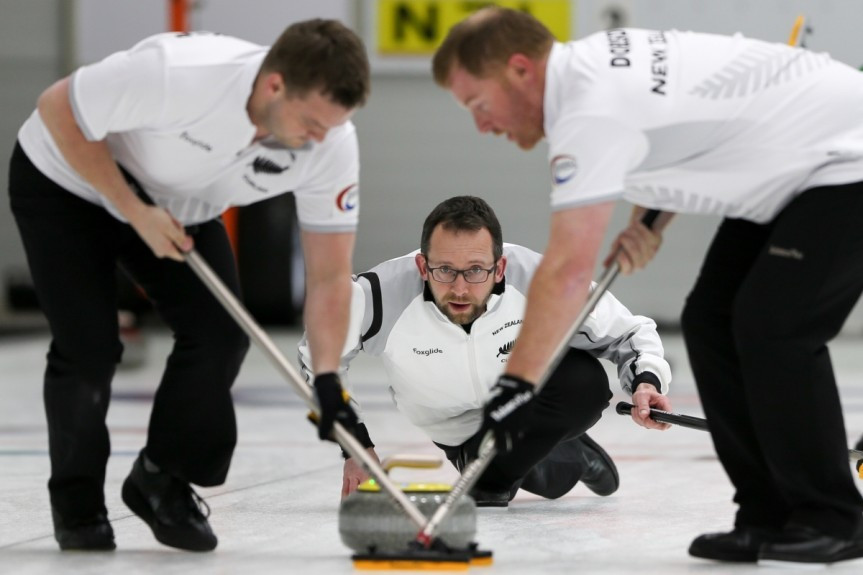 Peter de Boer led the New Zealand team at the Sochi 2014 men's Olympic qualification event ©WCF
