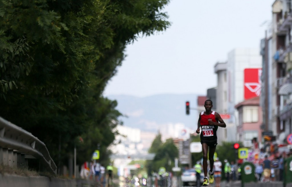 Kenya dominated the men's marathon as they swept the podium ©Twitter