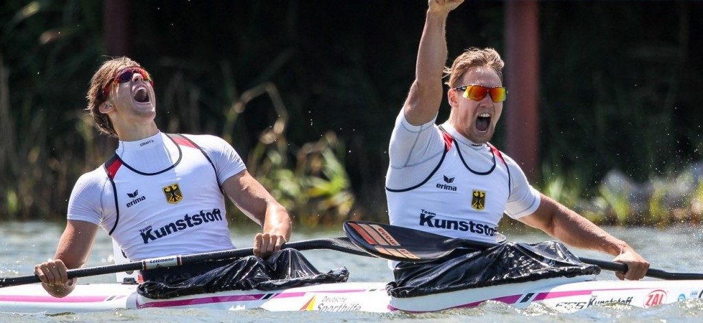 Finn Eidam and Benedikt Bachmann of Germany celebrate coming first in the men's under-23 K2 1,000m final ©ICF