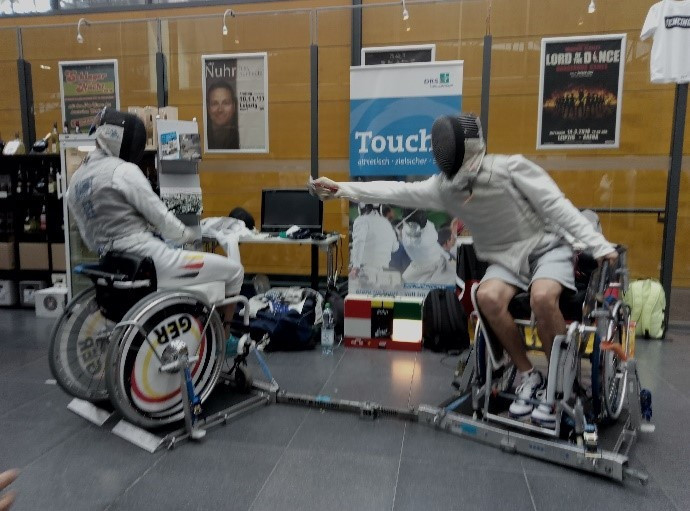 Wheelchair fencing stand promotes sport at FIE World Championships