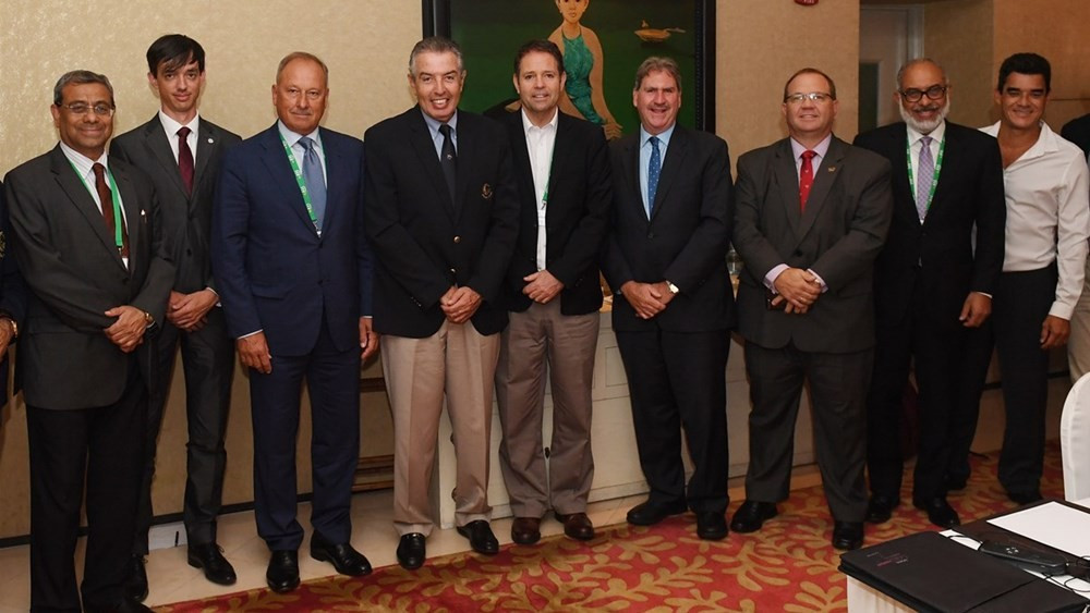 Six continental heads met with the ITF Executive Board in Vietnam ©ITF 