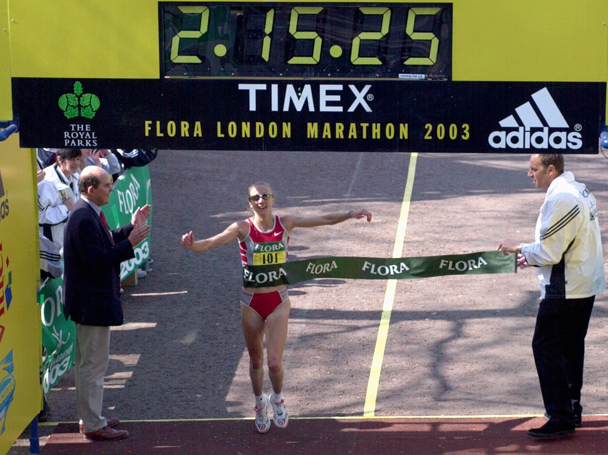 Britain's Paula Radcliffe looks set to retain her world record in the marathon set in 2003 ©Getty Images