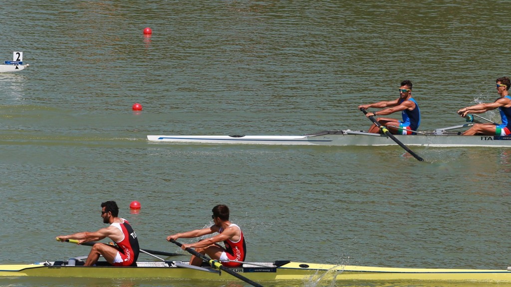Italy rule World Rowing Under-23 Championships, but Kiwis McBride and Kiddle produce stand-out performance