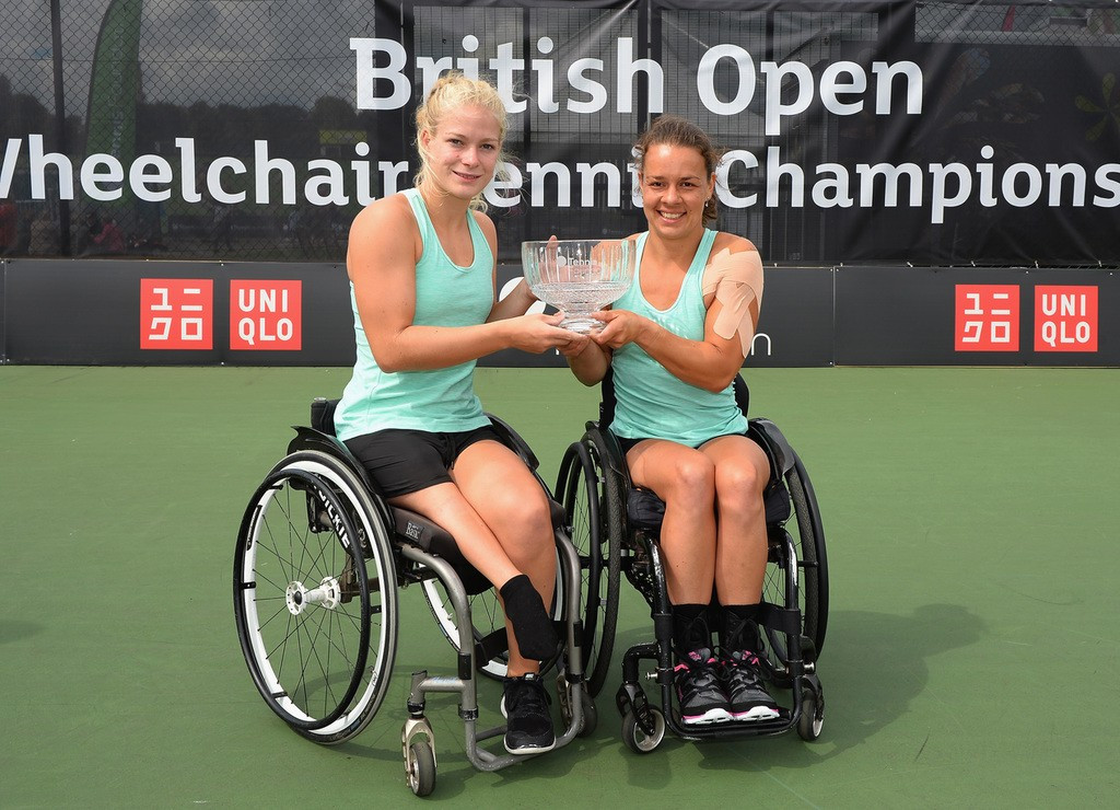Marjolein Buis and Diede De Groot won the women's doubles crown ©Tennis Foundation