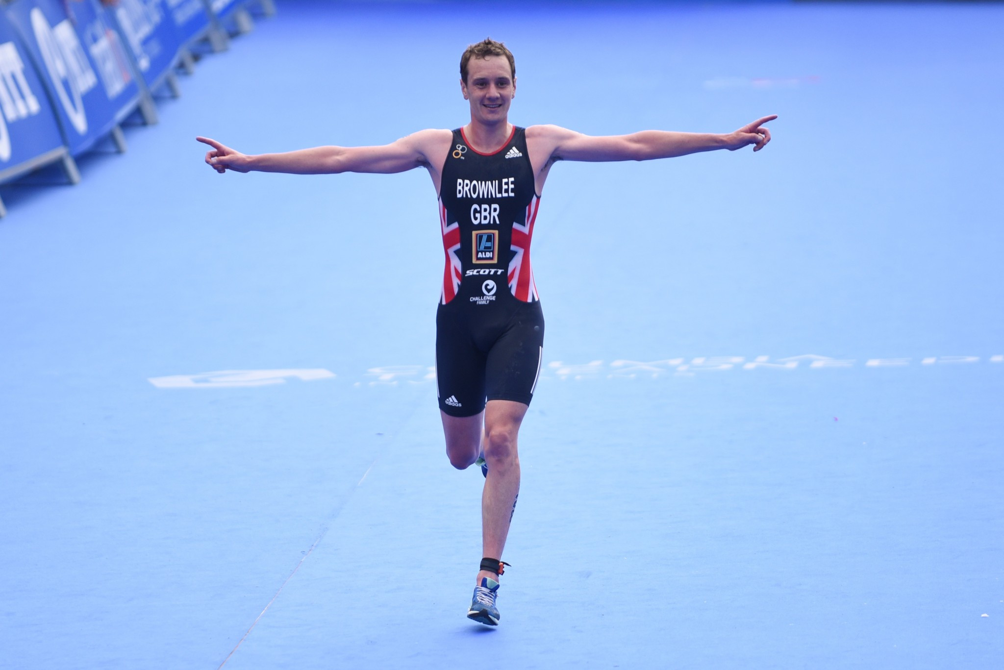 Double Olympic gold medallist Brownlee to miss rest of season