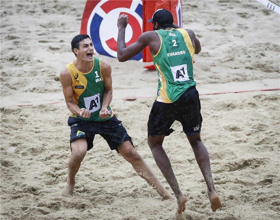Brazilian duo spoil Austrian party to clinch men's title at Beach Volleyball World Championships