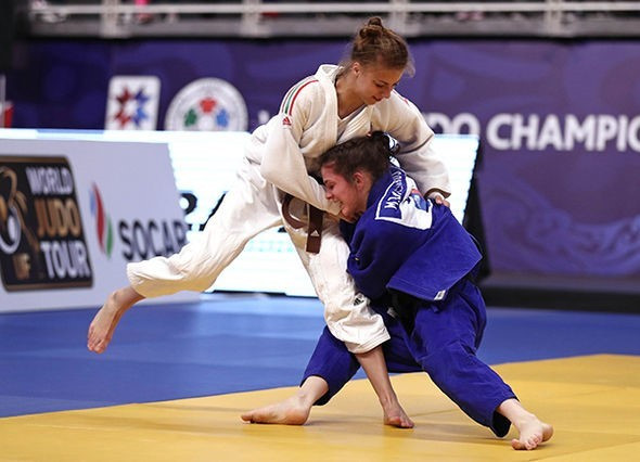 Hungarian Brigitta Varga defeated Mascha Ballhaus in the final of the under-48kg final ©IJF