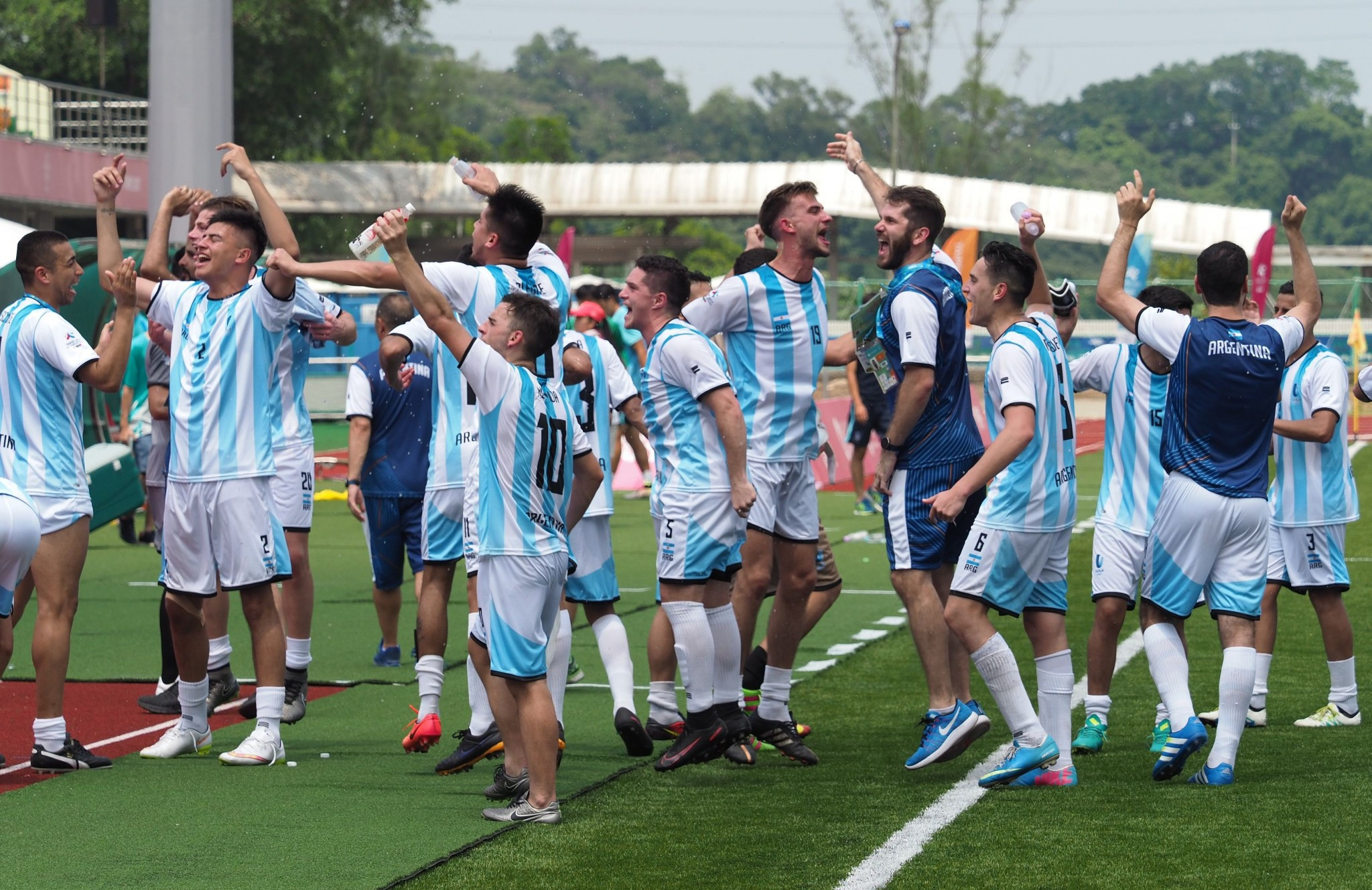 Argentina enjoy success as preliminary football competition continues at Taipei 2017 