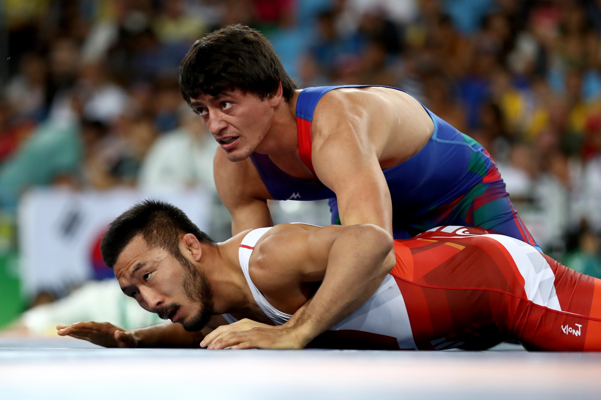 Olympic medallists top bill in Paris on opening day of UWW World Championships