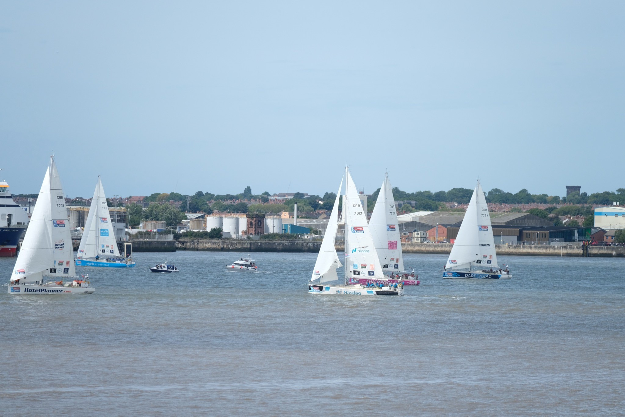 Liverpool 2022 bid chairman Brian Barwick has hailed the city’s hosting credentials after its waterfront staged the launch of the Clipper Round the World Yacht Race ©Liverpool 2022/Pete Carr