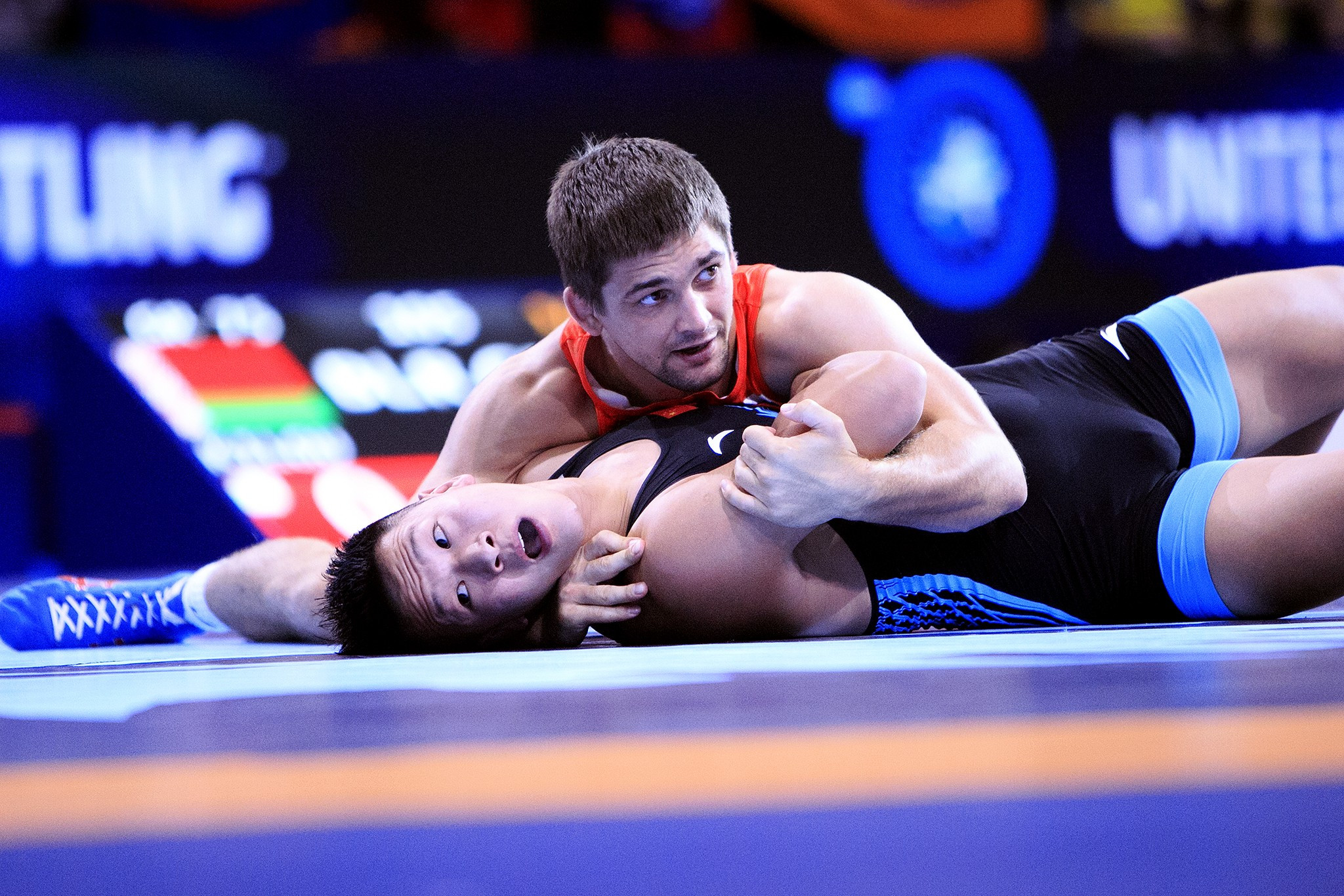 Russian Aleksandr Chekhirkin had to settle for 75kg silver as his country failed to win gold on day one ©UWW