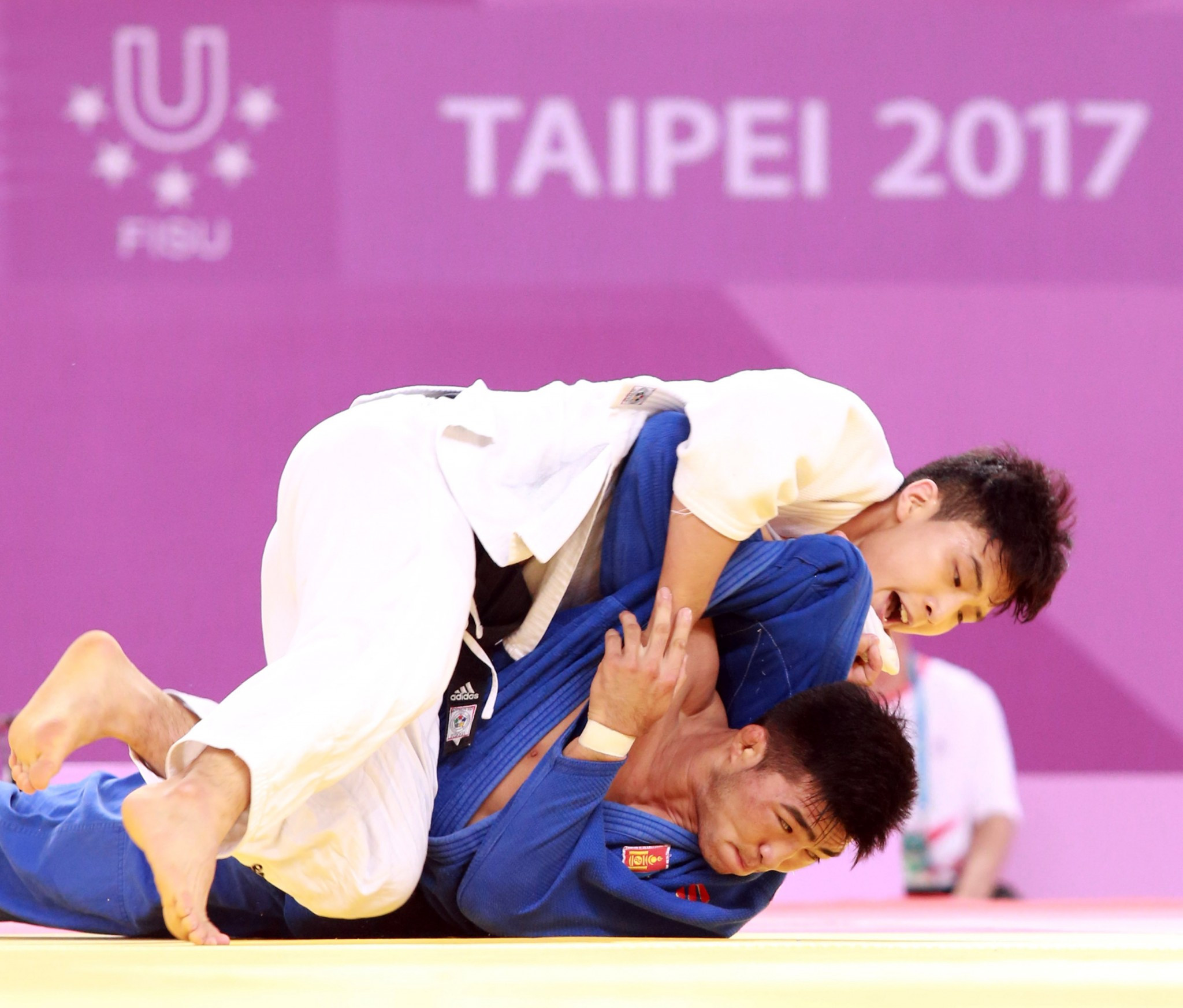 South Korea’s world champion An Baul completed the successful defence of his men’s under-66kg title ©Taipei 2017