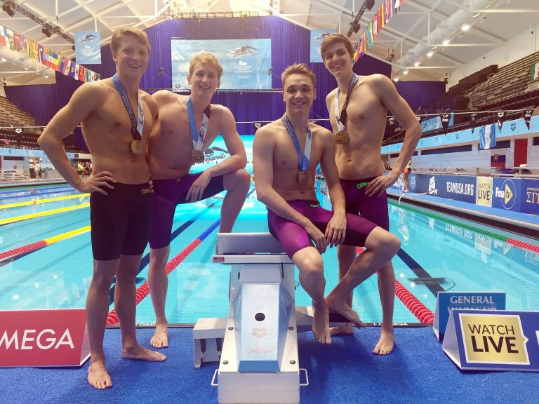 Hungary won the men's 4x100m freestyle relay ©FINA 