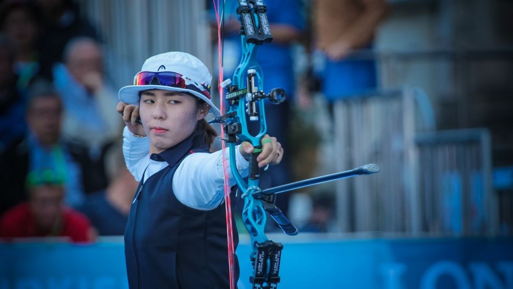 South Korea's Kim Yun Hee won individual and mixed team golds