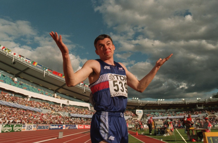 Britain's Jonathan Edwards reacts after setting the world triple jump record of 18.29m at the 1995 IAAF World Championships in Gothenburg. On August 7, the record will have lasted 20 years ©Getty Images
