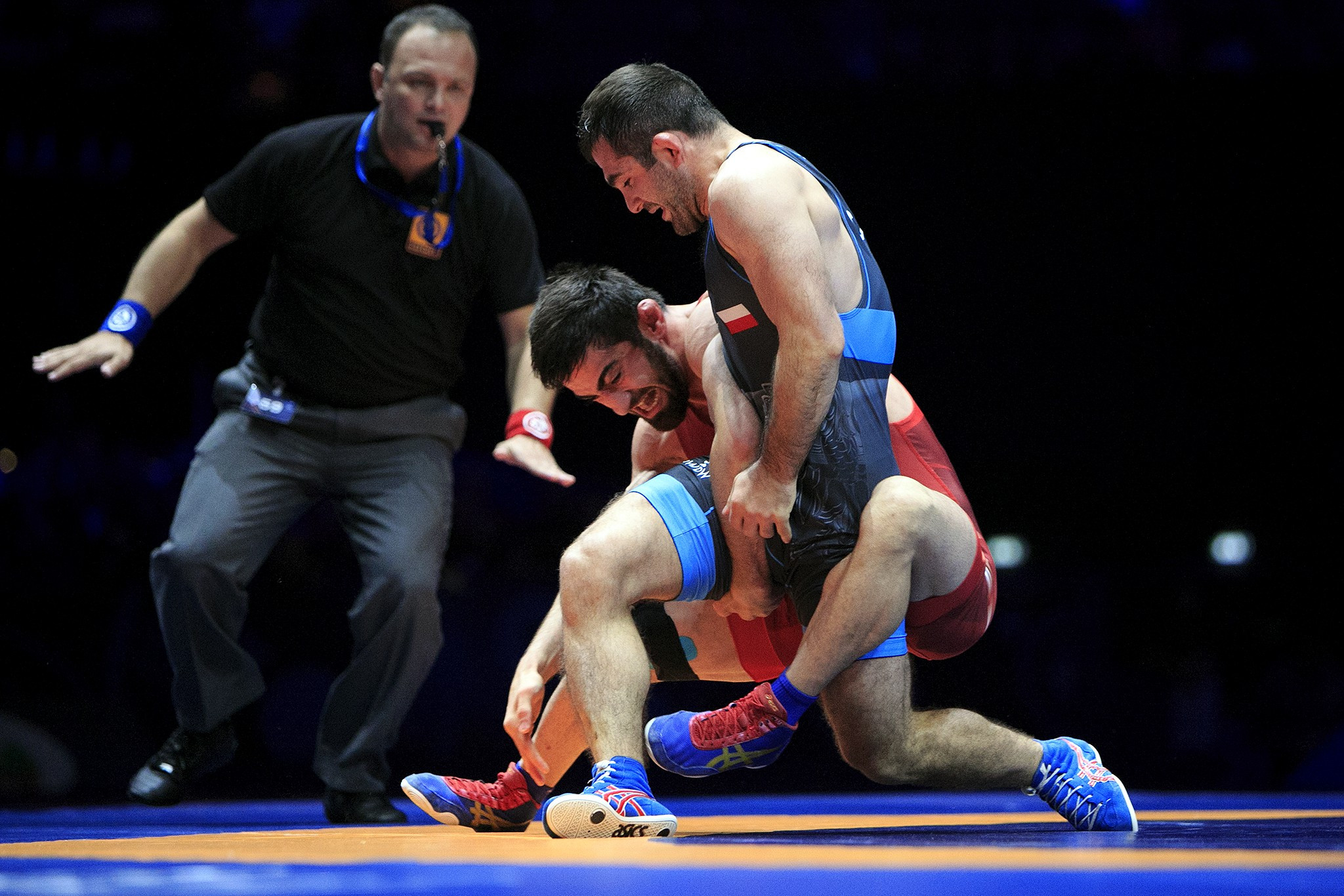 Zurabi Iakobishvili sealed the 65kg gold medal for Georgia by beating Russian-born Polish opponent Magomedmurad Gadzhiev ©UWW
