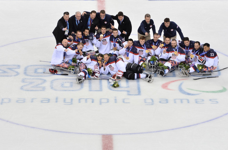 The United States celebrate beating hosts Russia in the Sochi 2014 Para-ice hockey final ©Getty Images
