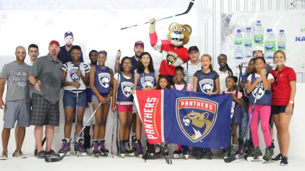 NHL club Florida Panthers have held an ice hockey clinic in Barbados ©NHL
