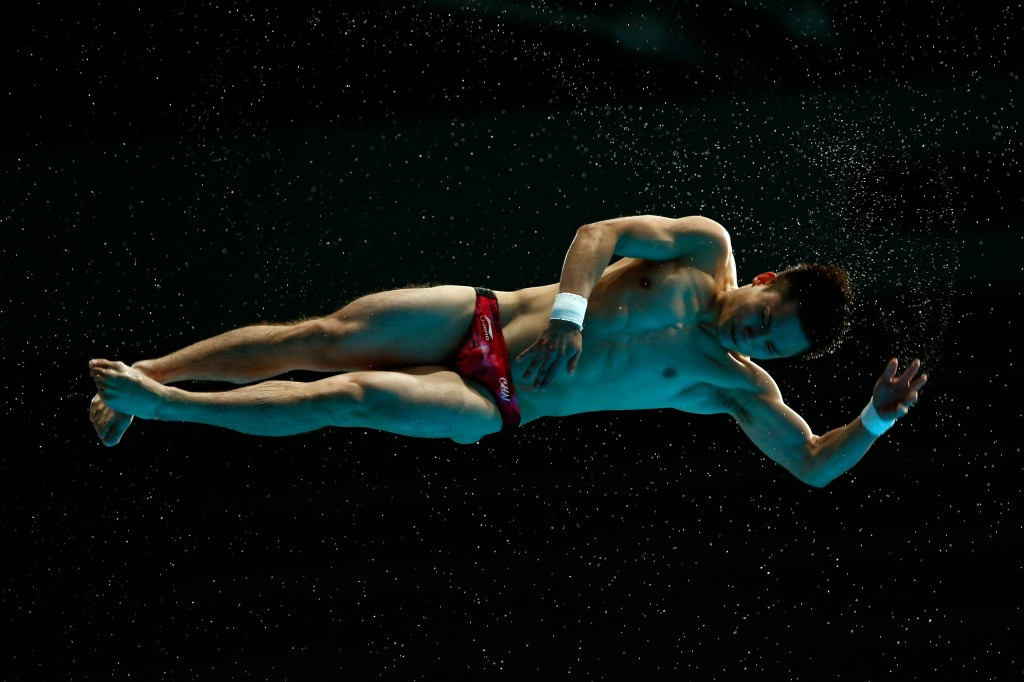 China's Qiu Bo won the men's 10m platform diving gold