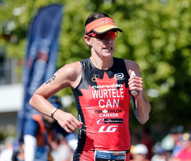  Canada’s Sanders defies puncture to win ITU Long Distance world title on home soil