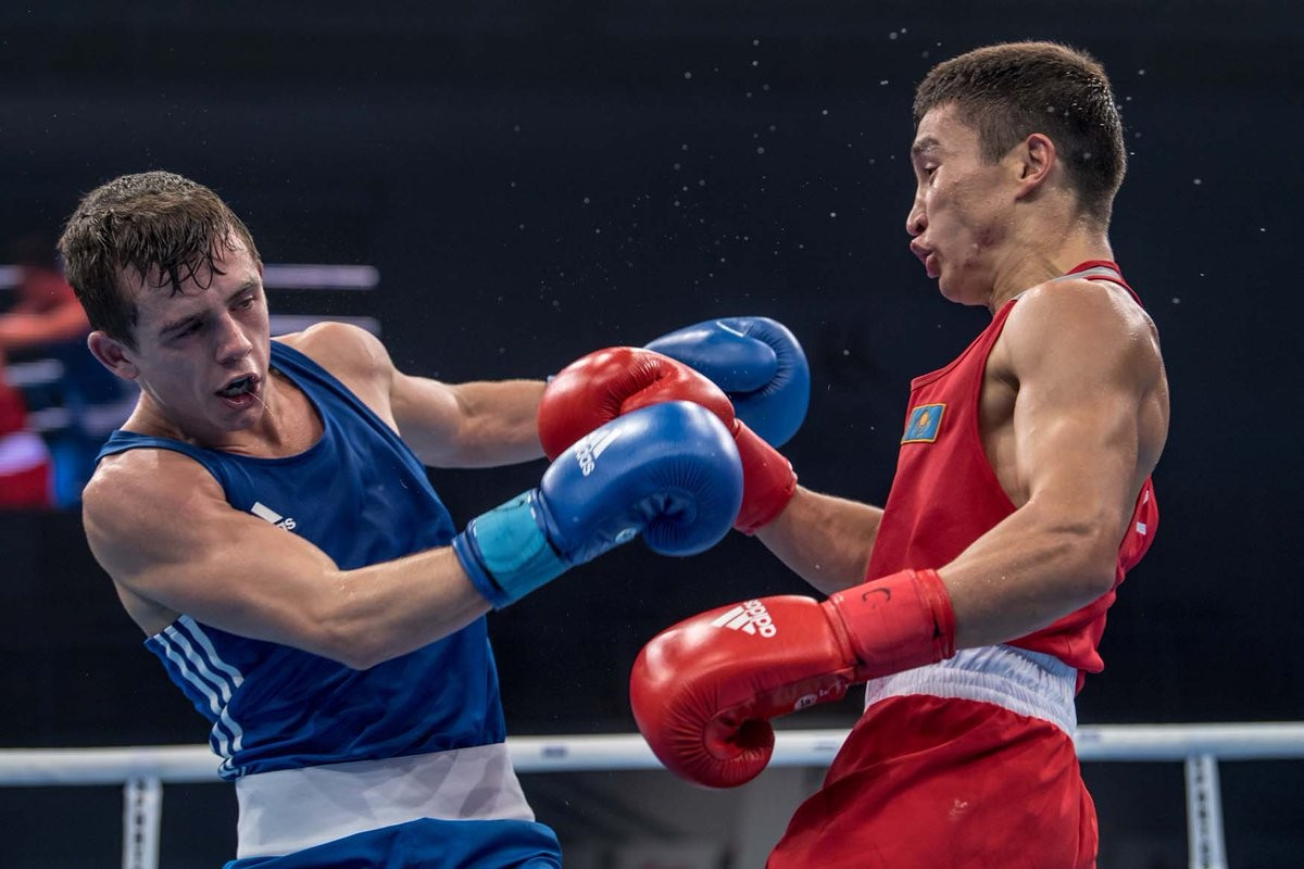 Kazakshstan’s Kairat Yeraliyev defeated European champion Peter McGrail of England in their bantamweight semi-final ©AIBA