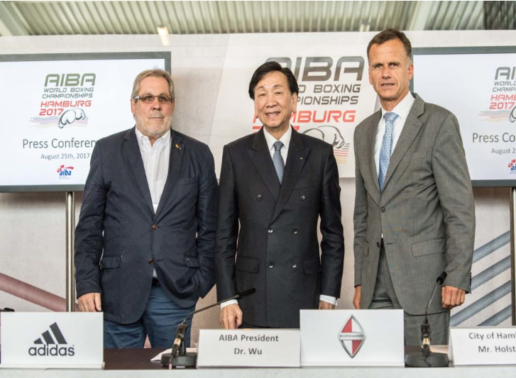 DSV President Jürgen Kyas, left, and AIBA counterpart C K Wu both attended the opening press conference of the 2017 World Championships last Friday ©AIBA